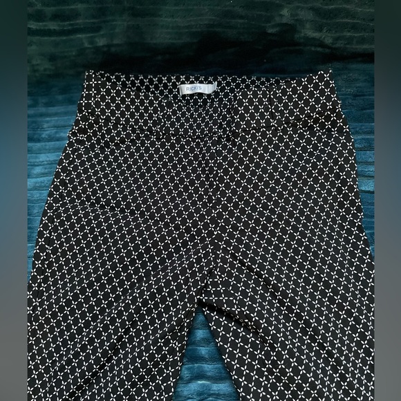 Pattern trousers - Picture 5 of 5